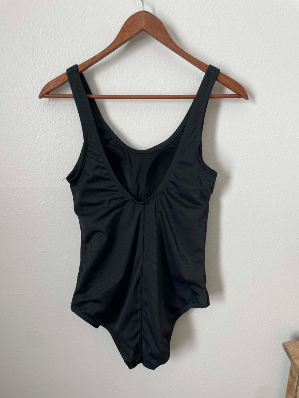 Hurley Ribbed Scoop Back One Piece Black Medium - Picture 3 of 10